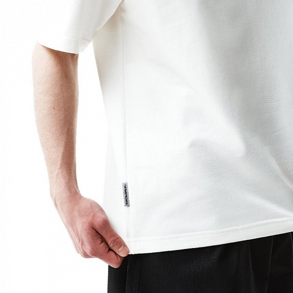 Футболка THE BAD FRIENDS Basic left sleeve logo 250гр белый