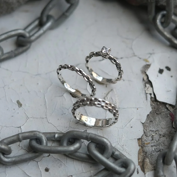 Кольцо помолвочное Kate Snap "Цепь" фианит