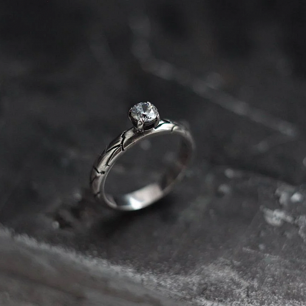 Кольцо помолвочное Kate Snap "Разрушение" фианит