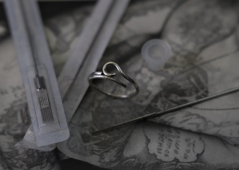 Кольцо Kate Snap "Тату игла"