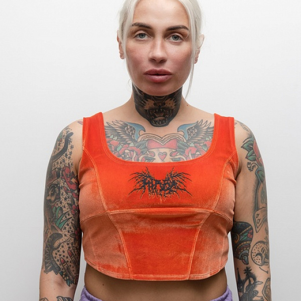 Топ MIRBA VELVET ROOTS красный