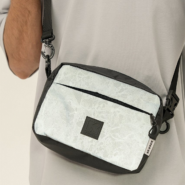 Сумка мессенджер KUL'TURA "MARBLE REFLECTIVE LONG PRO", черный