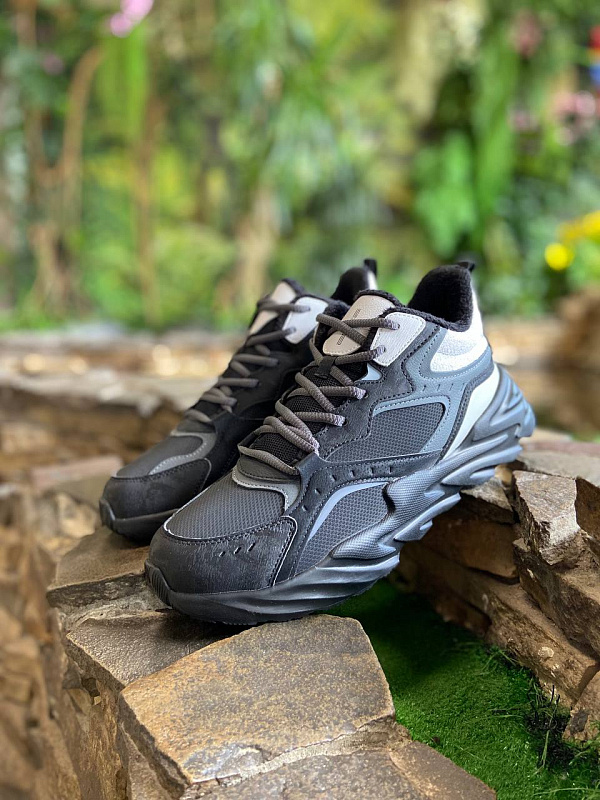 Кроссовки ERKE утепленные M.Jogging Shoes black/charcoal черный/серый
