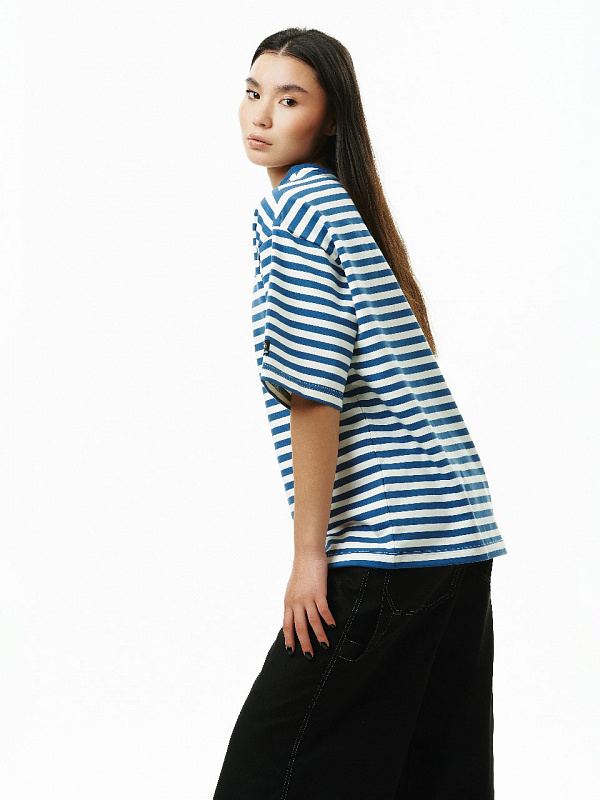 Футболка THE BAD FRIENDS UNIBasic left sleeve logo 250гр Stripes экрю-индиго