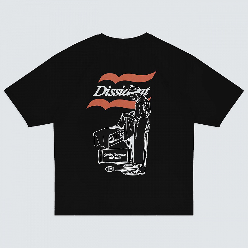 Футболка Dissident "Confiserie" черная