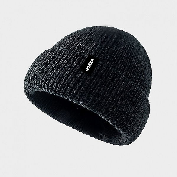 Шапка SHMOT “BEANIE” черный