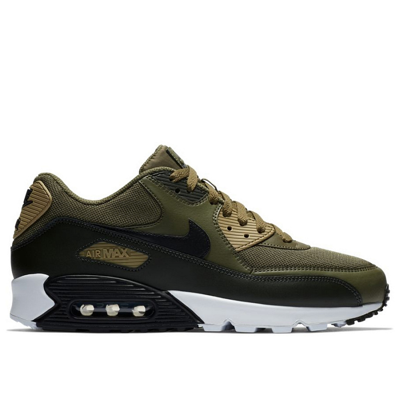 Спортивная обувь Nike AIR MAX 90 ESSENTIAL