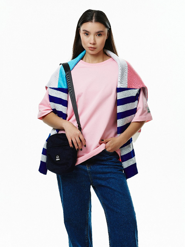 Футболка THE BAD FRIENDS UNIBasic left sleeve logo 250гр розовый