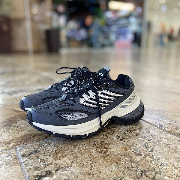 Кроссовки ERKE M.Jogging low shoes charcoal/black темно-серый/черный